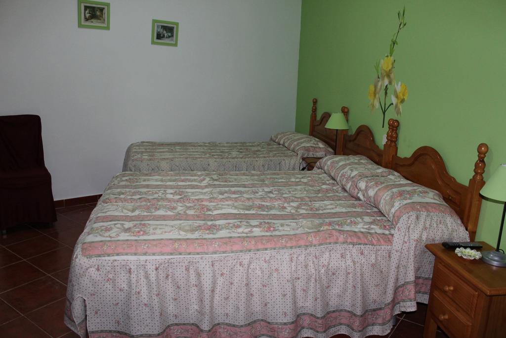 Hostal Restaurante "El Cercao" Sauca Номер фото