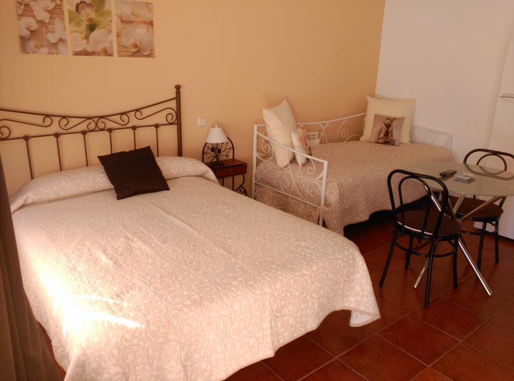Hostal Restaurante "El Cercao" Sauca Екстер'єр фото
